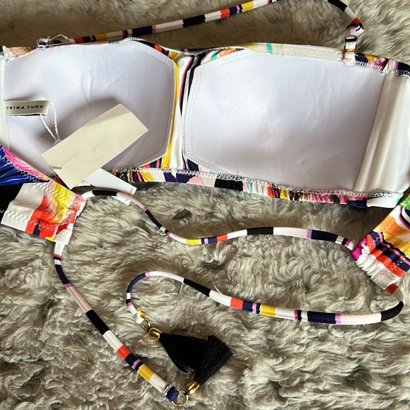 NWT Trina Turk bikini top Size 8 - Picture 10 of 11